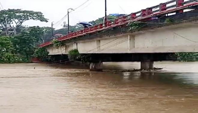 মৌলভীবাজারে কুশিয়ারা ও জুড়ী নদীর পানি বিপদসীমার উপরে মনু ও ধলাই নদীর পানি বিপদসীমার নিচে