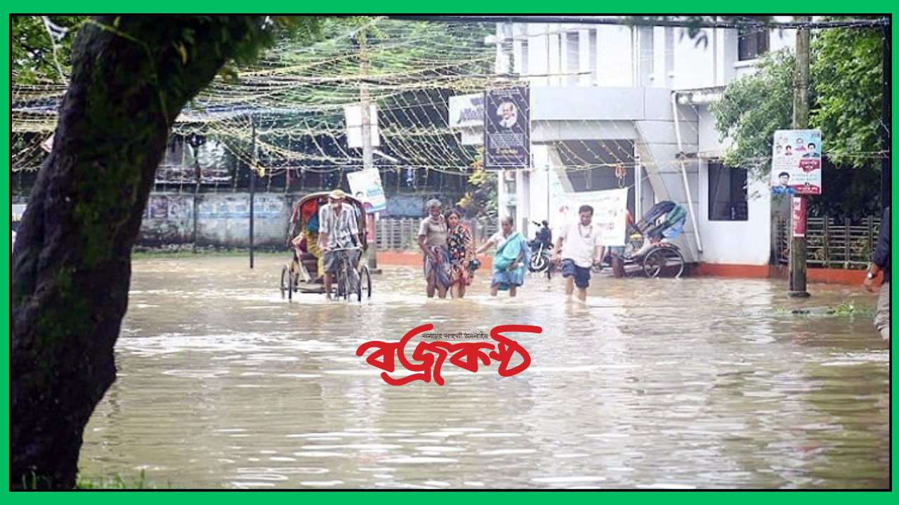 সিলেটে ভারী বৃষ্টিতে নগরজুড়ে জলাবদ্ধতা